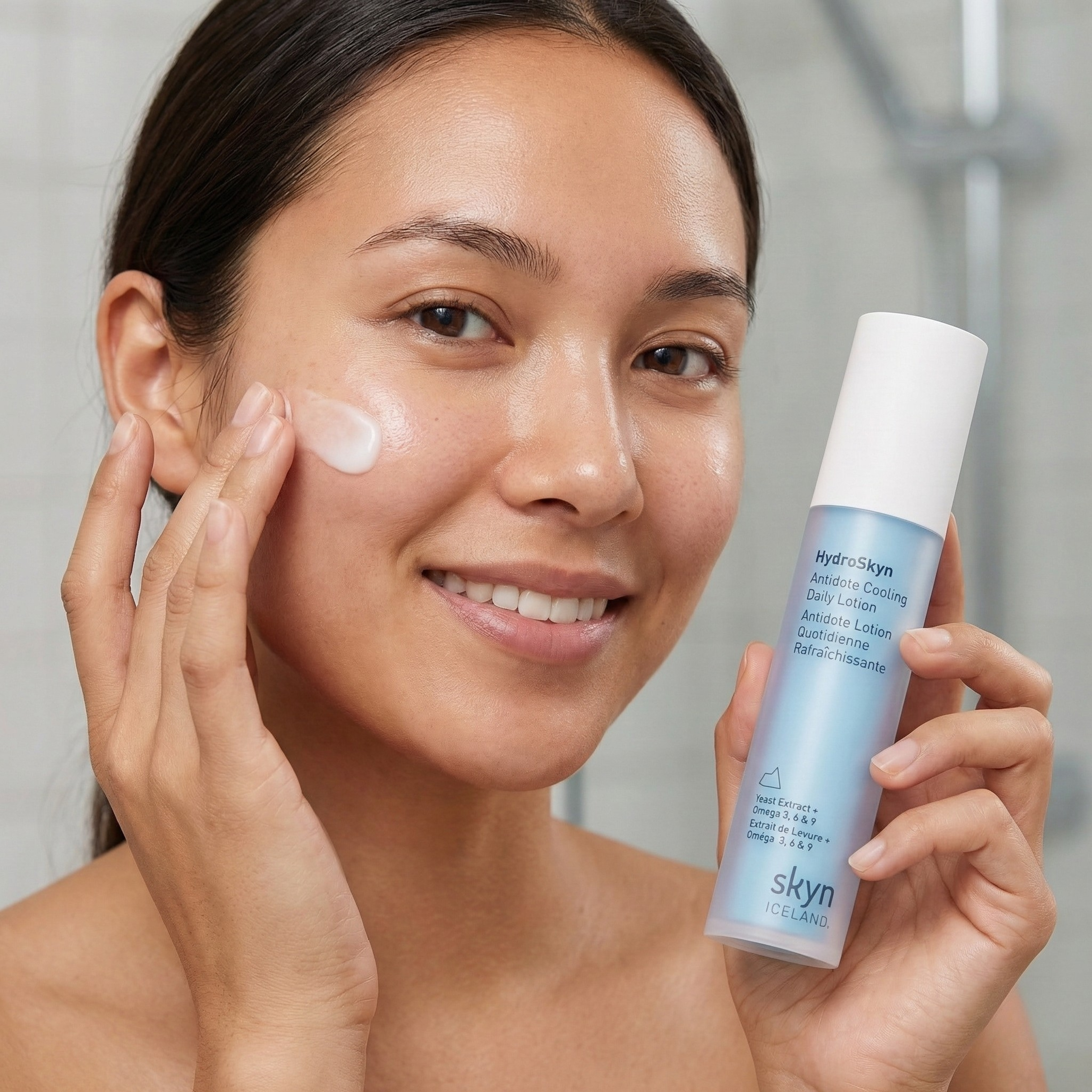 Best Light Moisturizer to Soothe Inflammation, Cool Skin, and Hydrate Without Grease