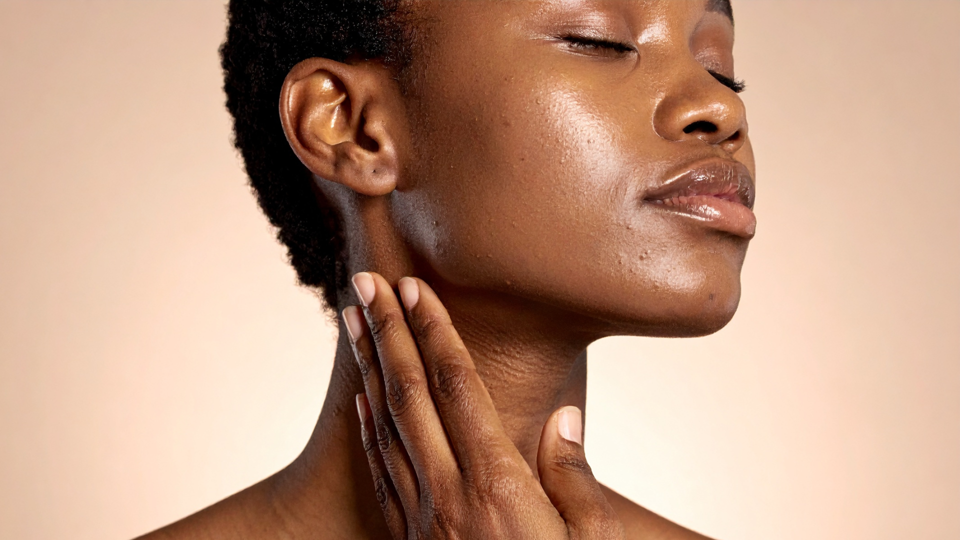 Navigating the Shift: How Seasonal Transitions Trigger Skin Stress