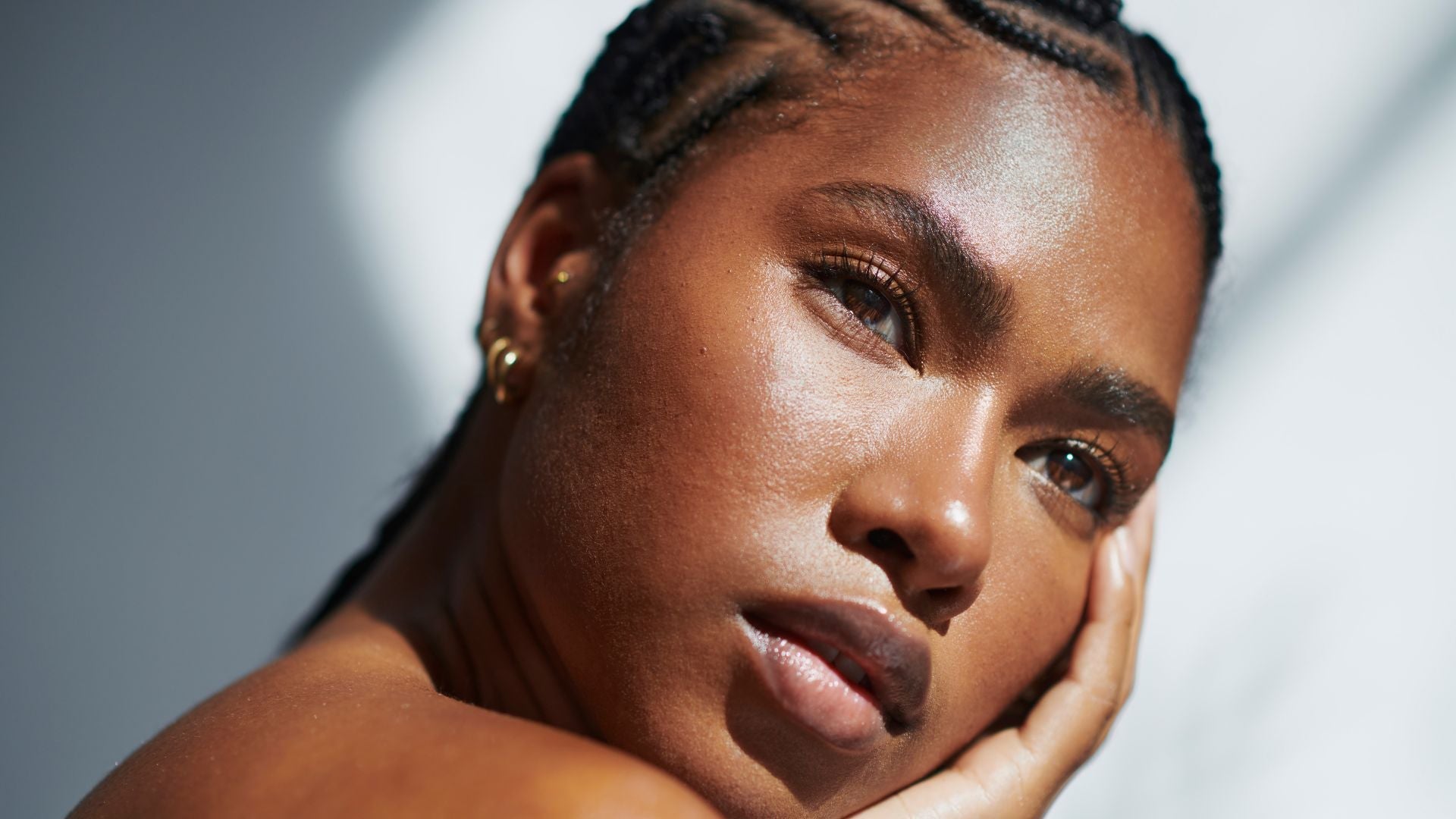 Summer Radiance: Cooling, Glowing Skin with Icelandic Ingredients