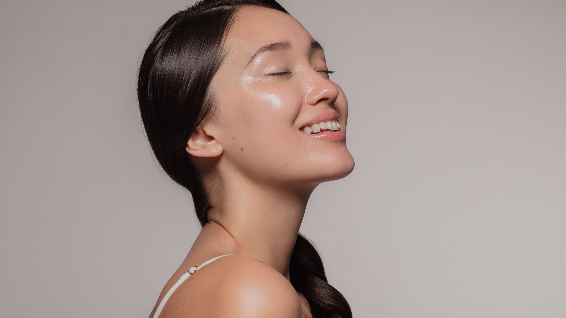 The Mind-Skin Connection: How Systemic Stress Physically Manifests on Your Skin