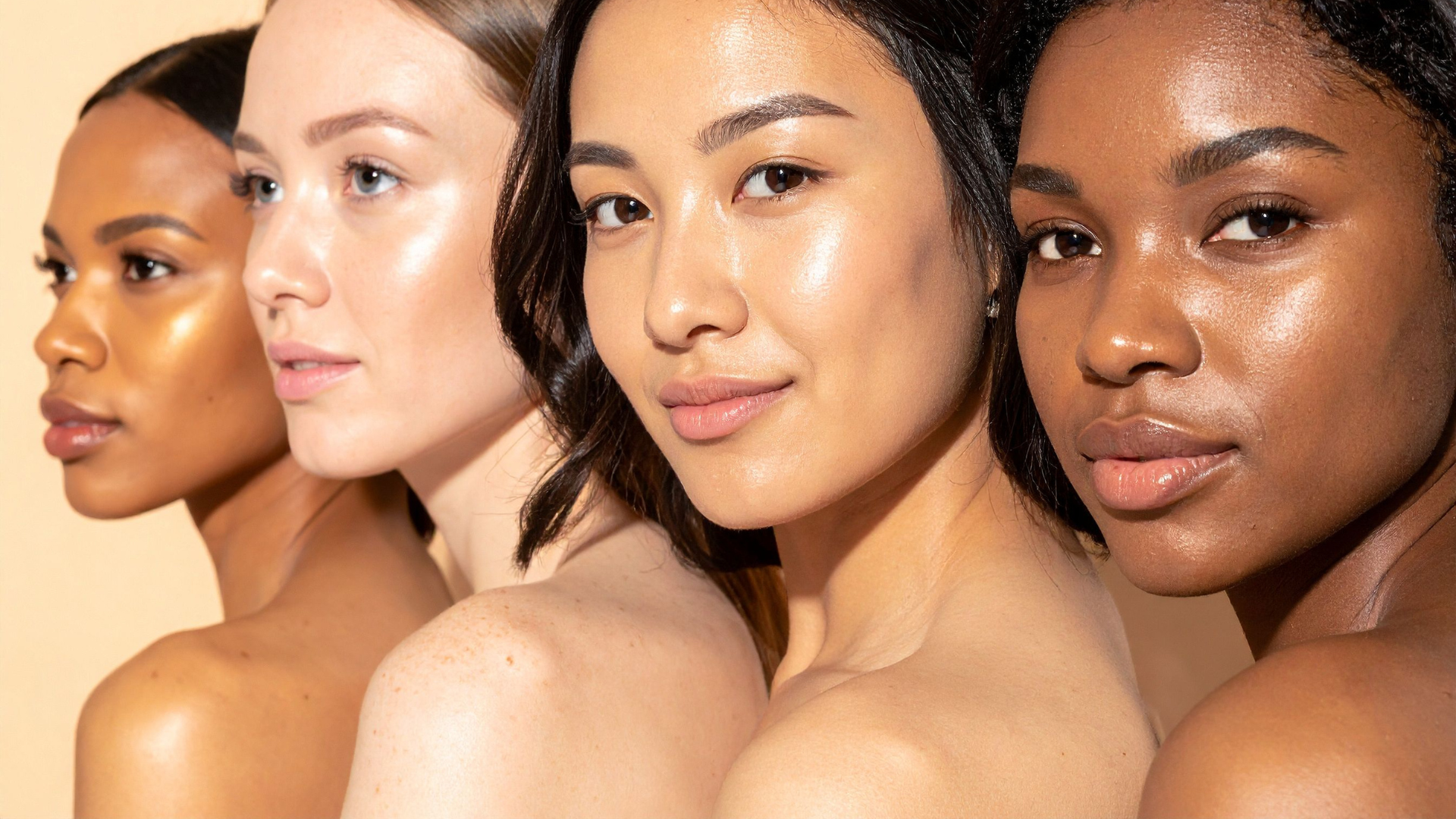 Summer Glow or Summer Stress? 4 Ways Oxidative Damage Shows Up on Your Skin