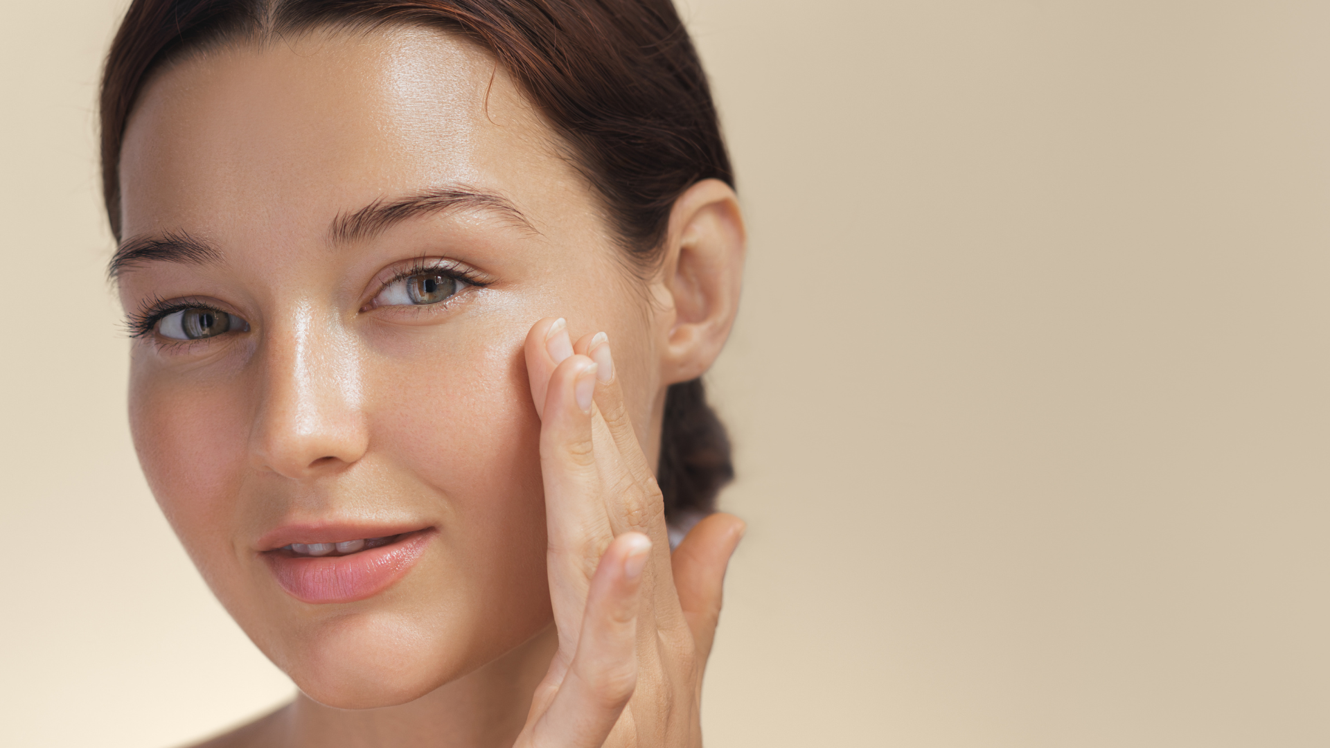 Achieving Ultimate Skin Balance: Supporting Your Skin Barrier Against Stress and Climate