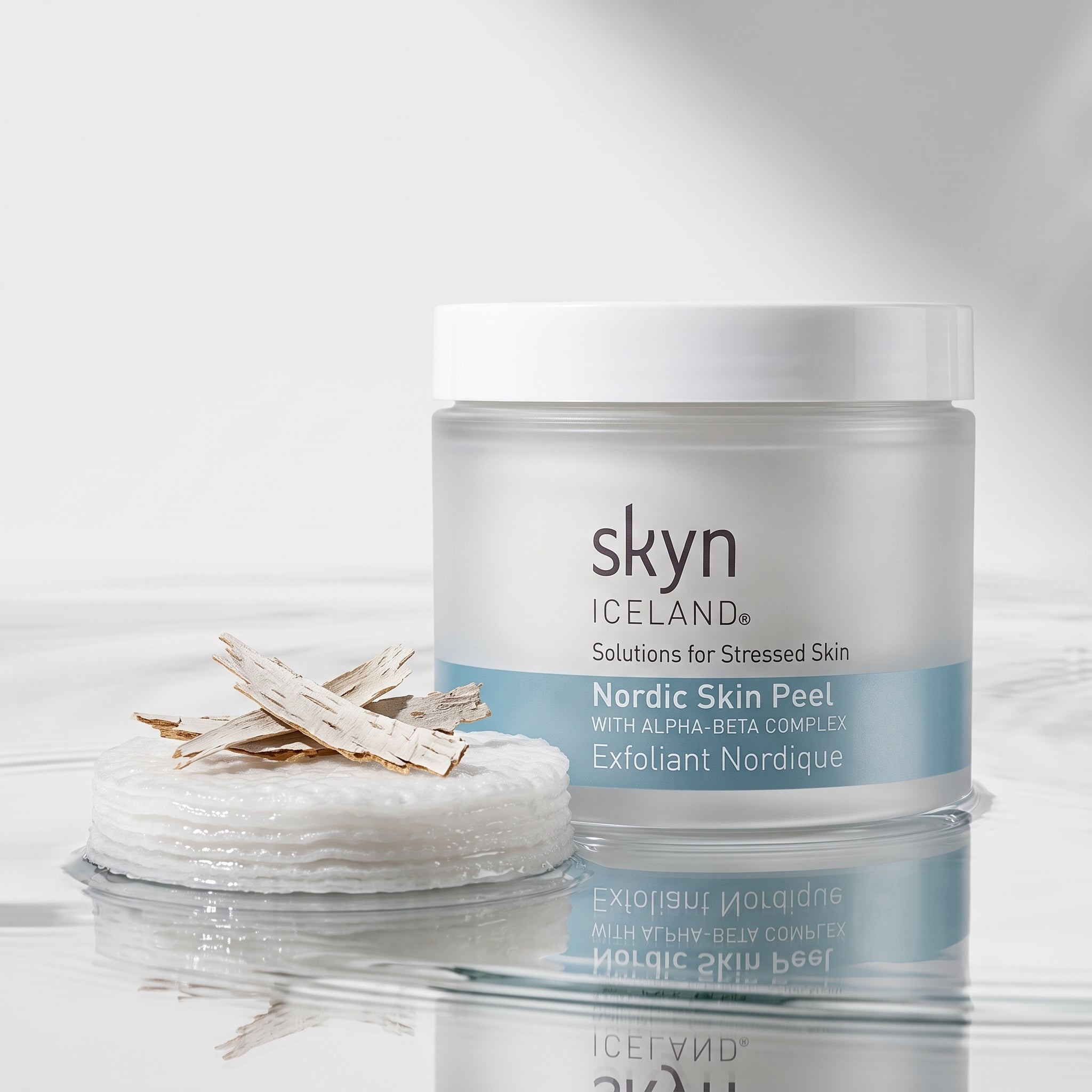 Gentle Peel Pads for Sensitive Skin: PHA vs AHA vs Nordic Options