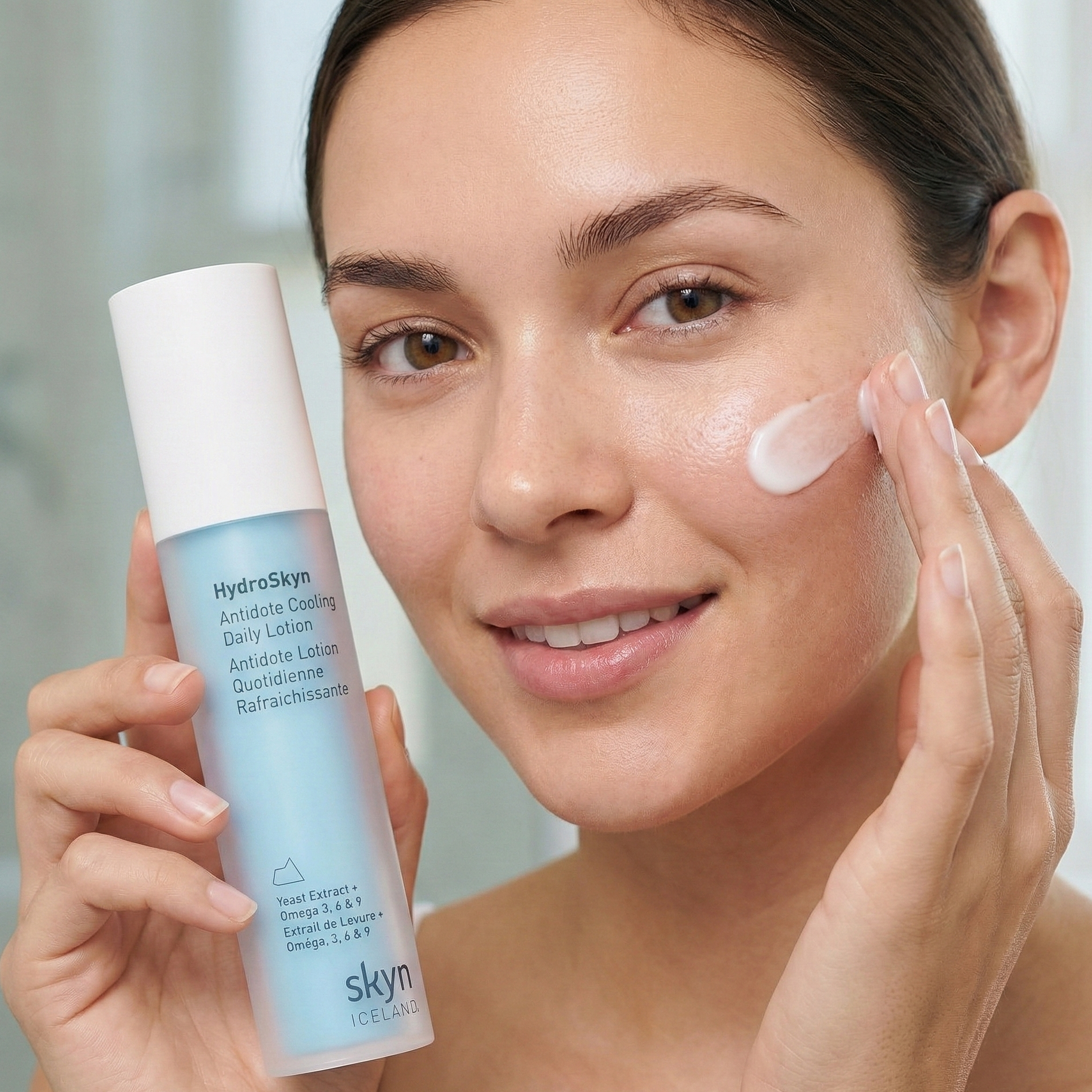 The Best Daily Lotion for Sensitive Skin to Wear Under Heavy Makeup